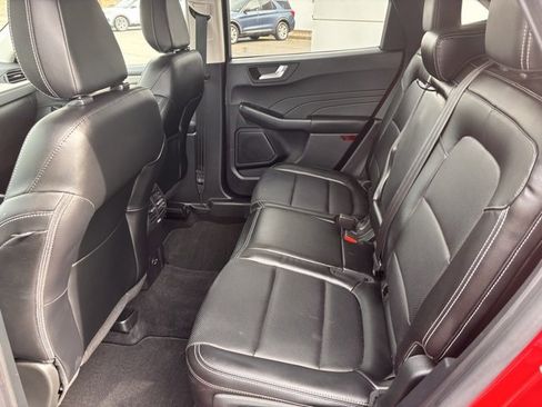 Certified 2022 Ford Escape SEL image 16