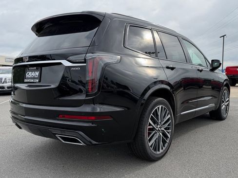 Used 2025 Cadillac XT6 Sport w/ Technology Package AWD/4WD image 7