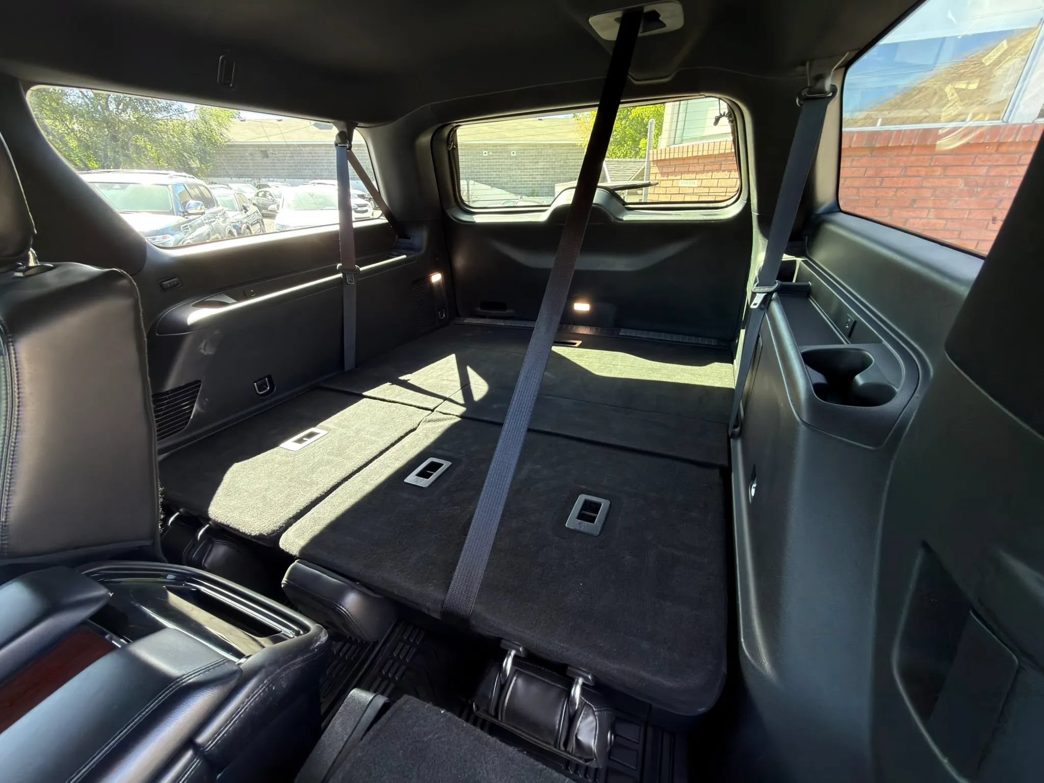 Used 2021 Lincoln Navigator L Reserve AWD/4WD image 35