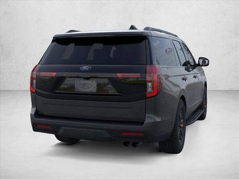 New 2026 Ford Expedition Tremor image 8