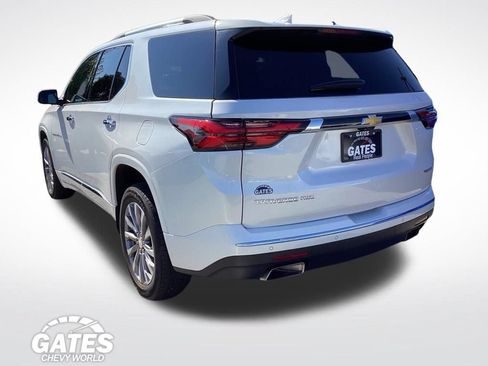 Used 2022 Chevrolet Traverse Premier AWD/4WD image 7