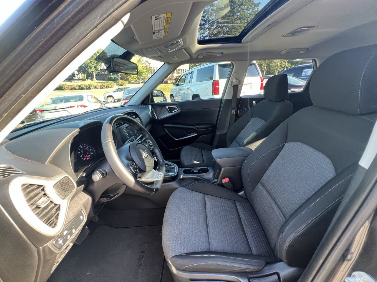 Used 2021 Kia Soul GT-Line FWD image 10