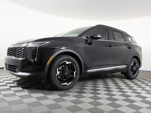 Certified 2026 Kia Sportage EX w/ EX Panorama Roof Package image 1