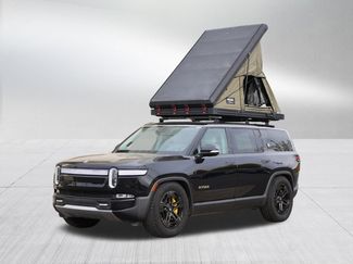 Used 2023 Rivian R1S Launch Edition video 2
