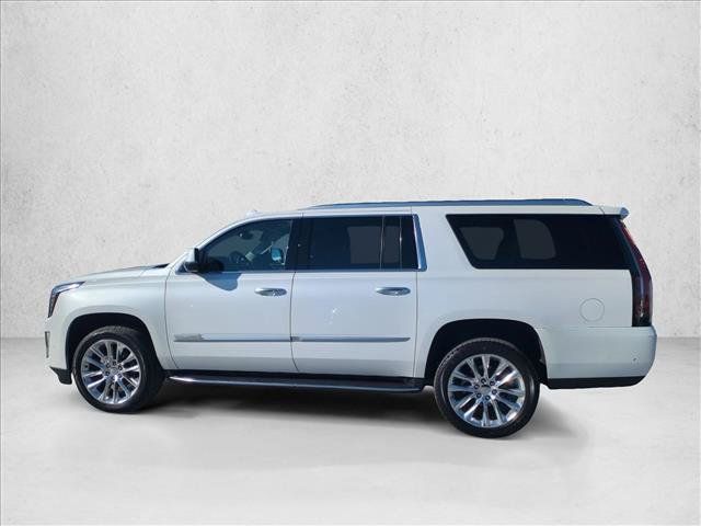 Used 2019 Cadillac Escalade ESV Luxury RWD image 9
