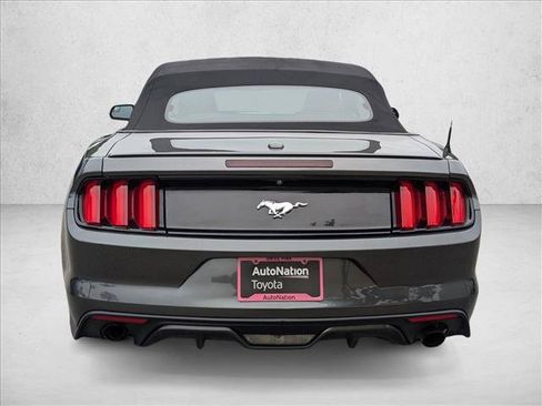 Used 2017 Ford Mustang Premium RWD image 7