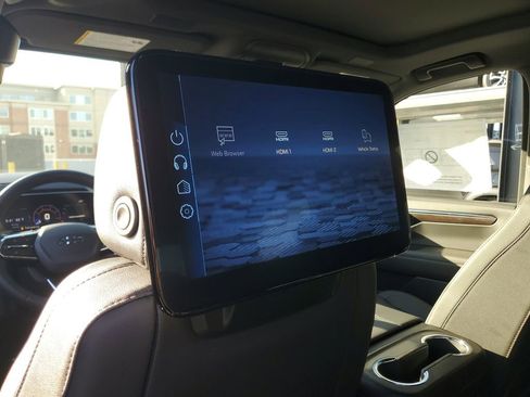 New 2026 Chevrolet Tahoe Z71 image 17