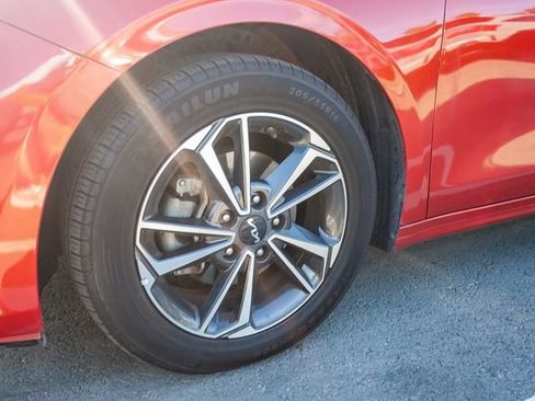 Used 2023 Kia Forte LXS image 7