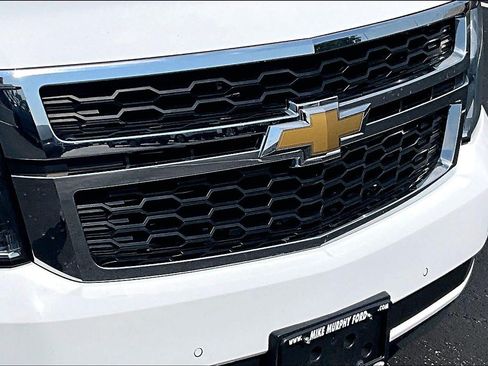 Used 2018 Chevrolet Tahoe LT AWD/4WD image 32