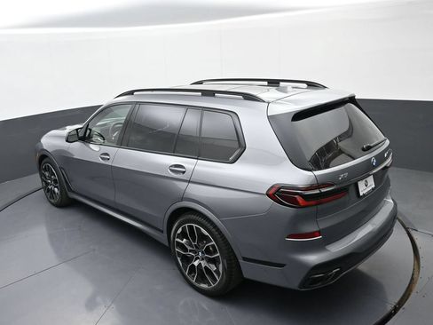 Used 2025 BMW X7 M60i w/ Executive Package AWD/4WD image 33
