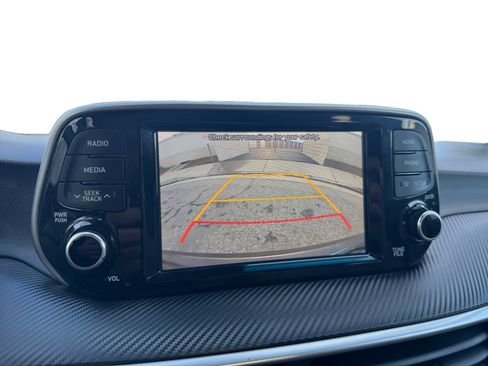 Used 2020 Hyundai Tucson SE image 13