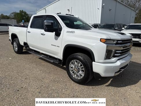 Used 2023 Chevrolet Silverado 3500 High Country w/ Z71 Off-Road Package AWD/4WD image 7