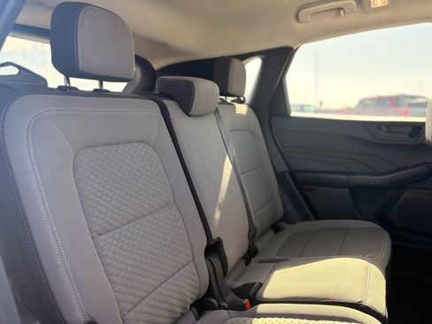 Used 2022 Ford Escape SE AWD/4WD image 11