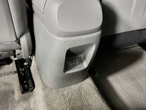 Used 2024 Hyundai Elantra SEL FWD image 25