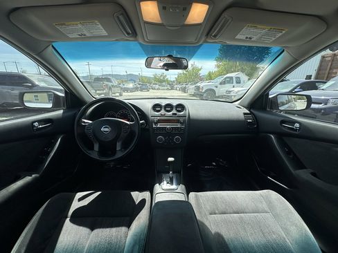 Used 2012 Nissan Altima 2.5 S w/ Convenience Pkg FWD image 9
