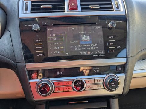 Used 2017 Subaru Outback 2.5i Premium image 17