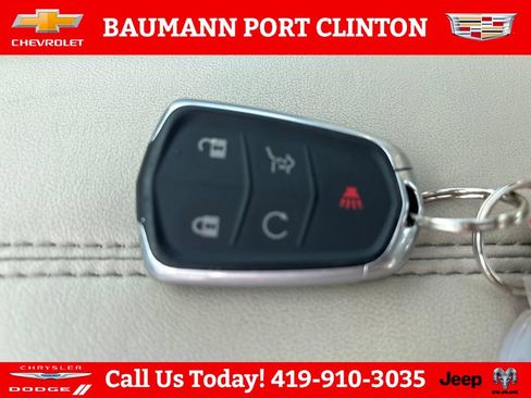 Used 2016 Cadillac XTS Luxury w/ Driver Awareness Package FWD image 29