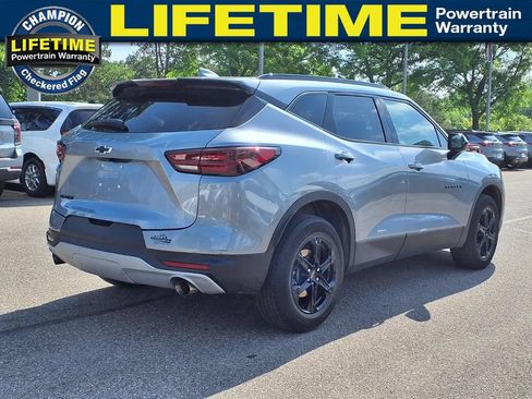 Used 2023 Chevrolet Blazer LT w/ Convenience Package FWD image 5