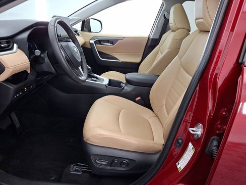Certified 2023 Toyota RAV4 XLE Premium image 11