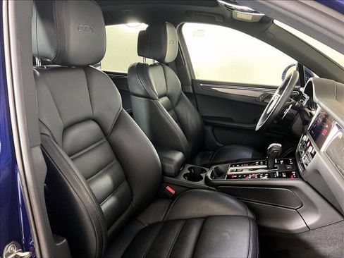 Certified 2024 Porsche Macan GTS AWD/4WD image 18
