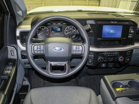 Used 2025 Ford F250 XL w/ STX Appearance Package image 11