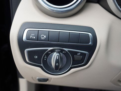 Used 2018 Mercedes-Benz GLC 300 image 20