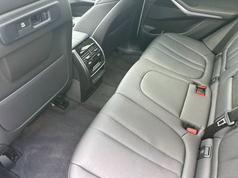 Used 2021 BMW X5 sDrive40i w/ Premium Package 2 RWD image 12
