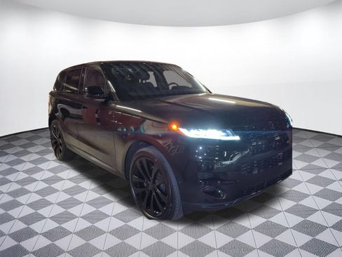 New 2026 Land Rover Range Rover Sport SE AWD/4WD image 7