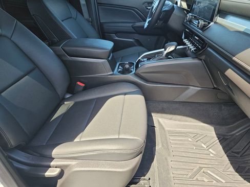 New 2025 Chevrolet Colorado LT w/ LT Convenience Package RWD image 10