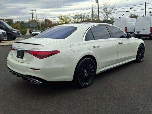 Certified 2022 Mercedes-Benz S 580 4MATIC Sedan image 6