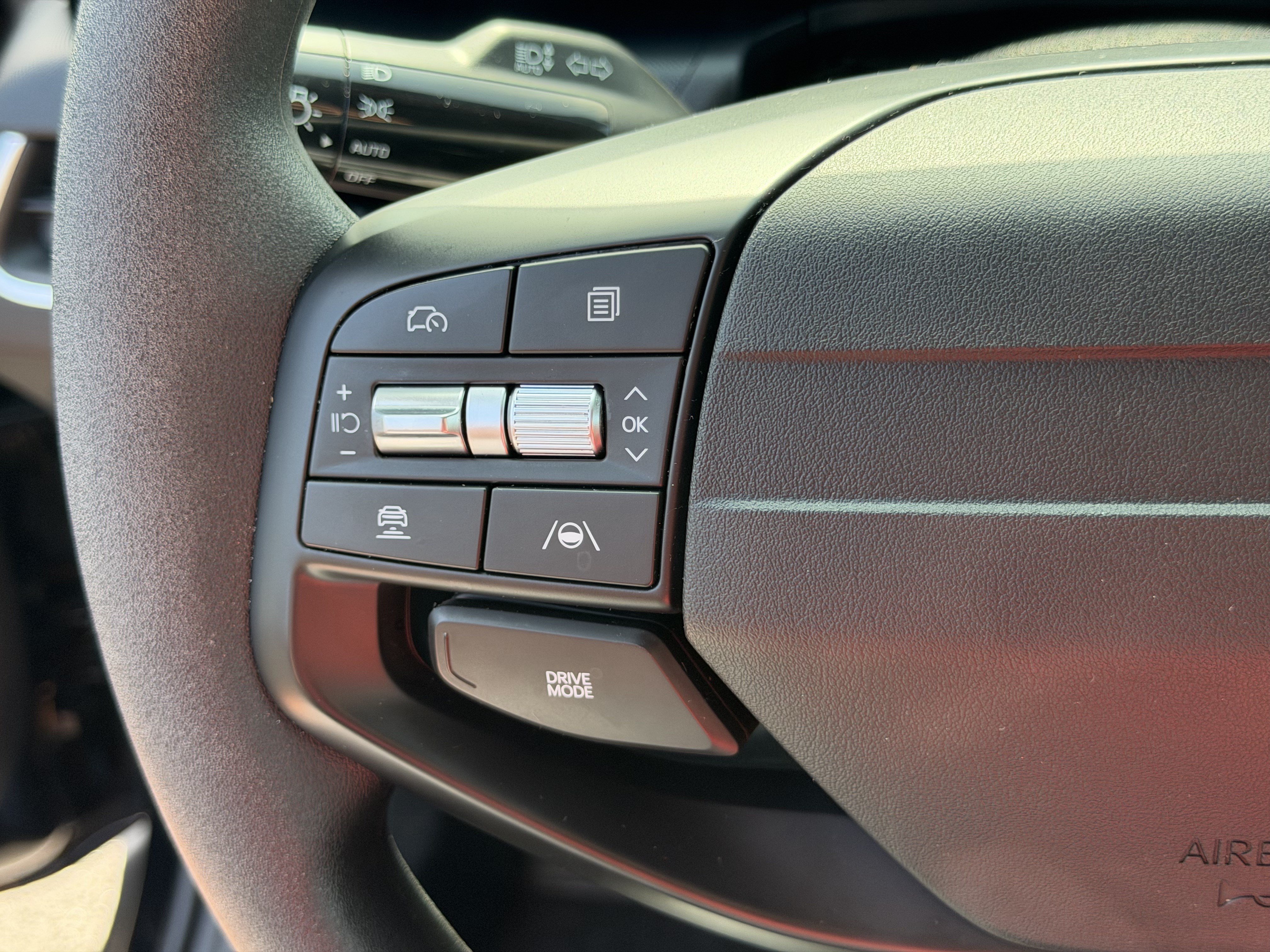Certified 2025 Kia K4 FWD image 25