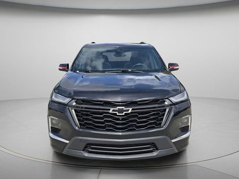 Used 2022 Chevrolet Traverse Premier w/ Redline Edition FWD image 4