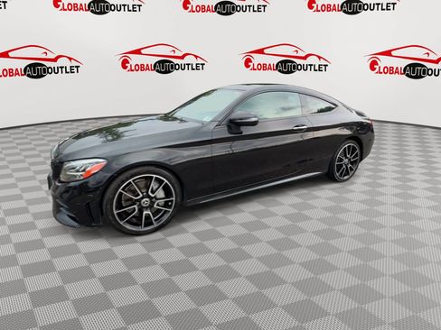 Used 2019 Mercedes-Benz C 300 Coupe image 4