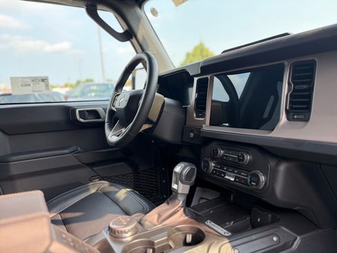 New 2026 Ford Bronco Outer Banks AWD/4WD image 22