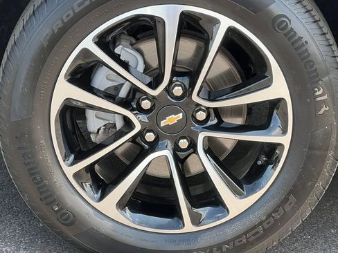 Used 2025 Chevrolet TrailBlazer LT AWD/4WD image 7