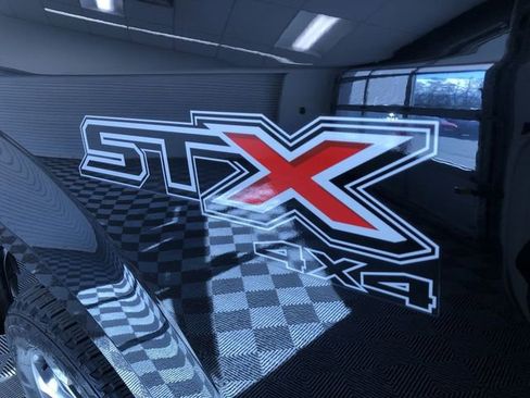 Used 2019 Ford F150 XL w/ Equipment Group 101A Mid image 10