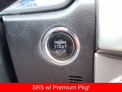 Used 2021 Toyota 4Runner SR5 Premium w/ Moonroof Package RWD image 29