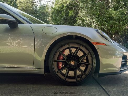 Used 2025 Porsche 911 Carrera S RWD image 11