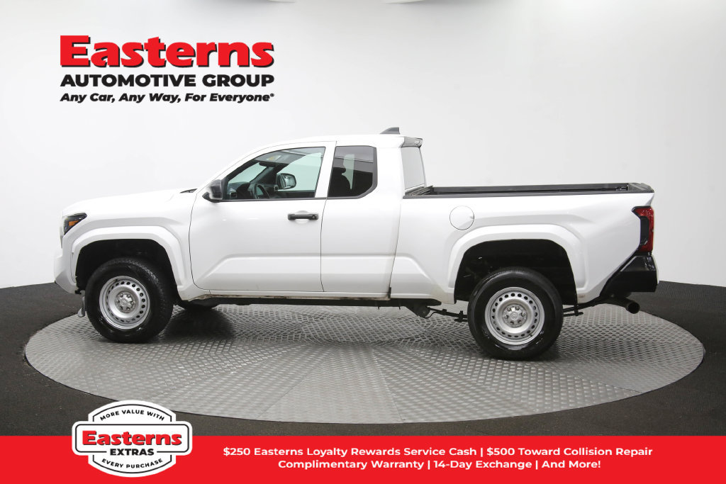 Used 2025 Toyota Tacoma SR RWD image 59