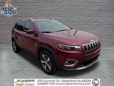 Used 2019 Jeep Cherokee Limited w/ Technology Group AWD/4WD image 2