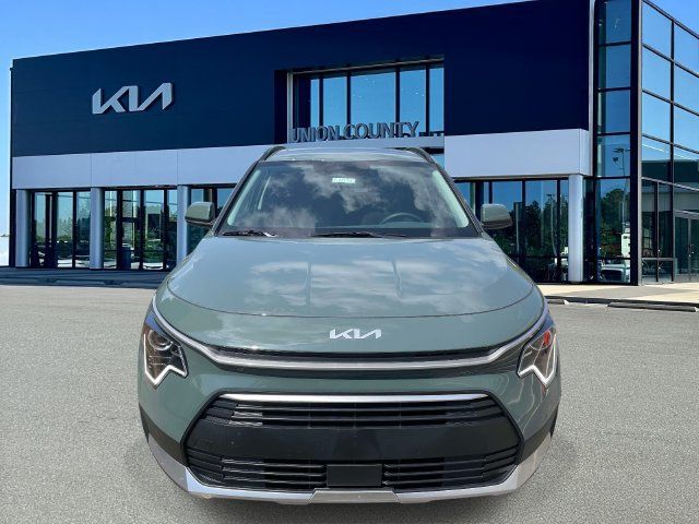 New 2026 Kia Niro EX FWD image 2