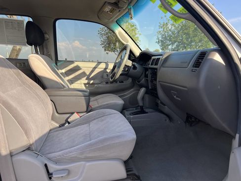 Used 2003 Toyota Tacoma PreRunner image 12