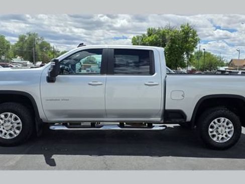 Used 2021 Chevrolet Silverado 3500 LT w/ Convenience Package AWD/4WD image 1