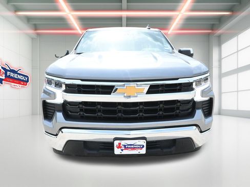 Used 2025 Chevrolet Silverado 1500 LT RWD image 6