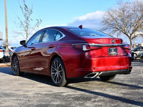 New 2025 Lexus ES 350 w/ Premium Package image 5