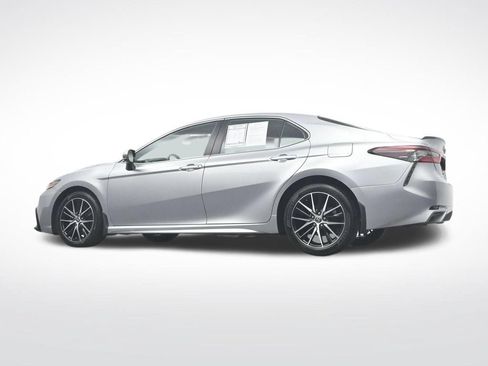 Used 2022 Toyota Camry SE FWD image 45