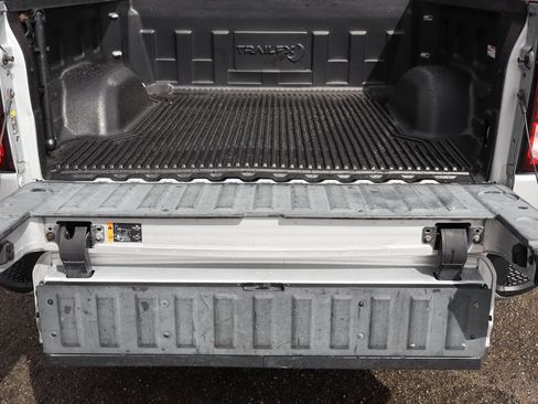 Used 2020 GMC Sierra 1500 SLT image 9