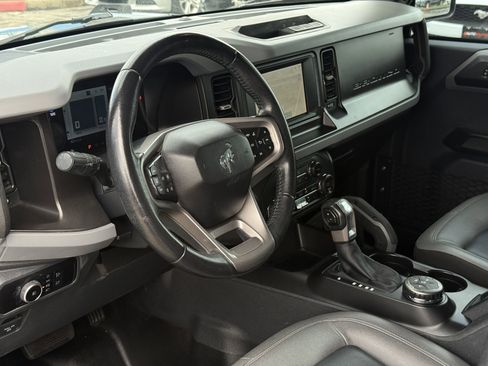 Used 2023 Ford Bronco Big Bend image 14