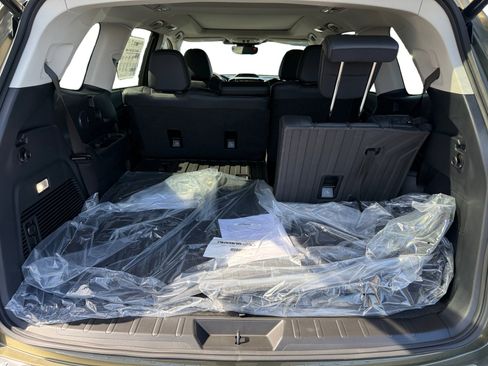 New 2026 Subaru Ascent Limited image 17