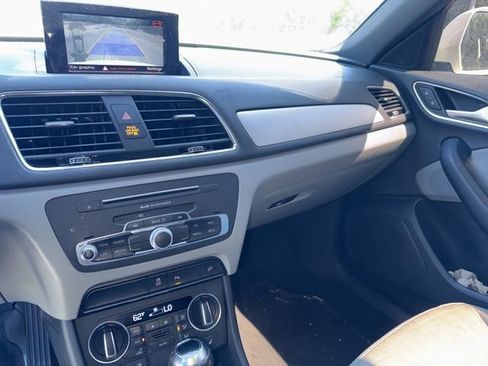 Used 2018 Audi Q3 2.0T Premium image 10